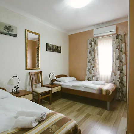 Flowers 3* Međugorje