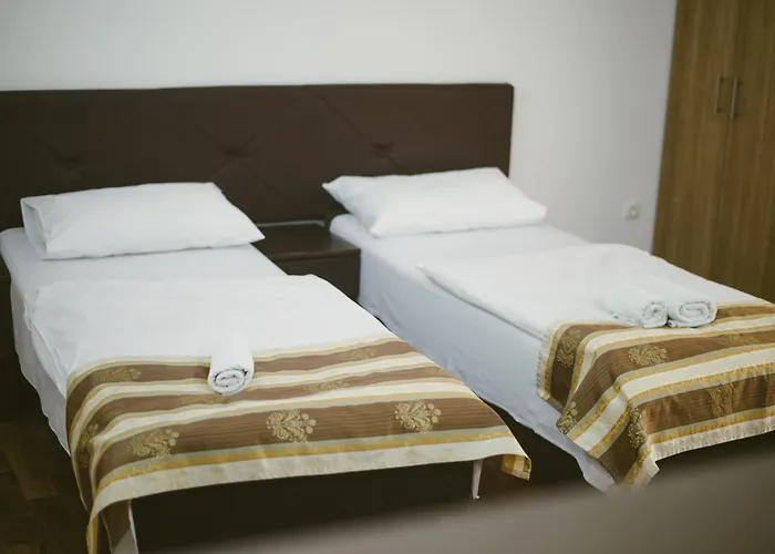 Bed & Breakfast Flowers