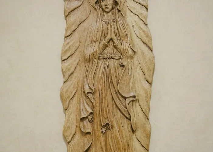 Flowers Bed & Breakfast 3*