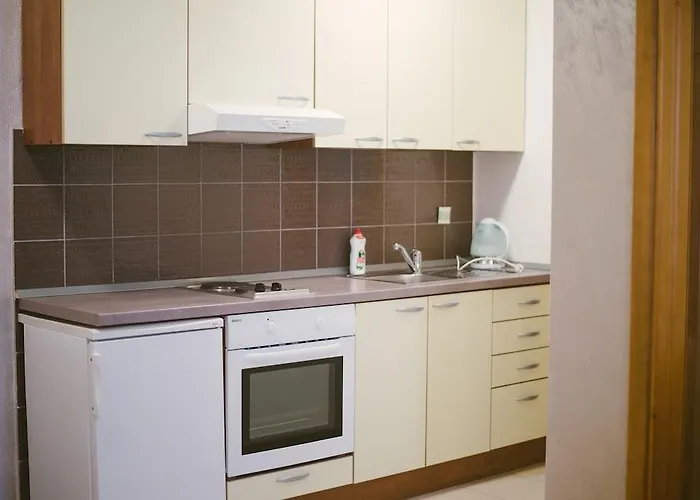 Flowers Bed & Breakfast 3*