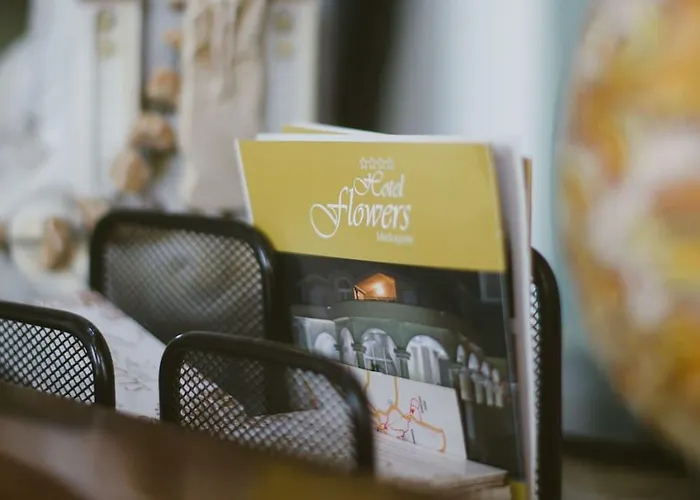 Bed & Breakfast Flowers 3*