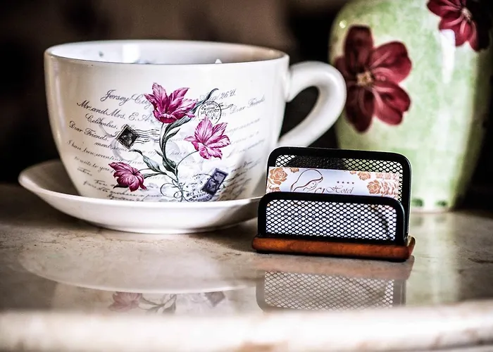 Bed & Breakfast Flowers