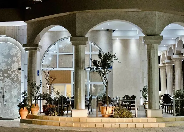 Flowers Bed & Breakfast