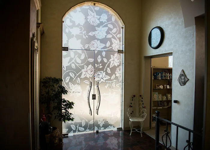 Flowers Bed & Breakfast